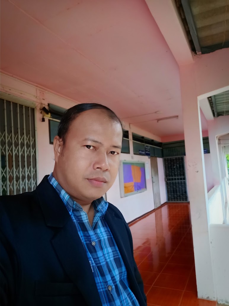 นายวราวุธ  บุตรรัตน์